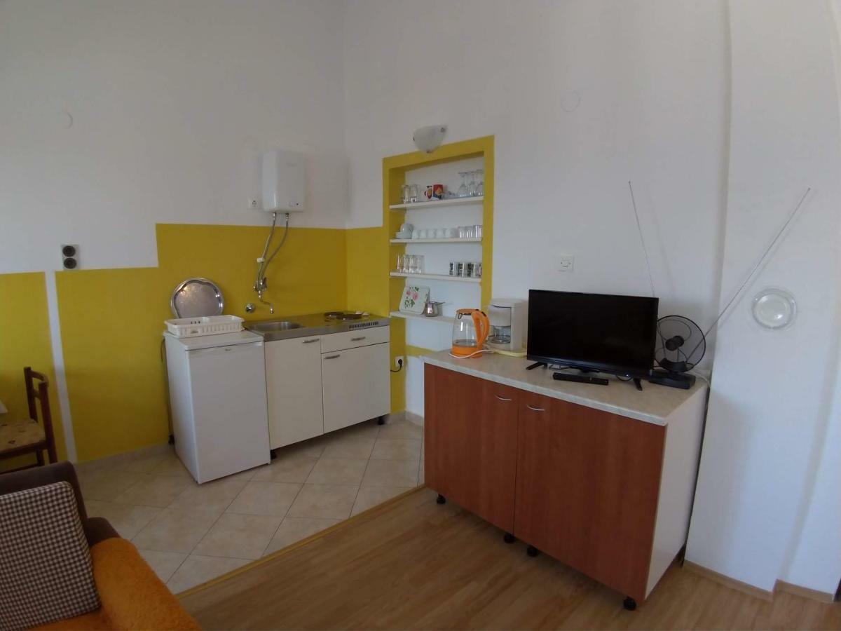 Apartments Beceic Njivice Dış mekan fotoğraf